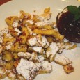 Tradition in Österreich der Kaiserschmarrn eine Spezialität